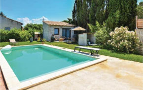 Nice home in Ste Cecile les Vignes w/ Outdoor swimming pool, WiFi and Outdoor swimming pool